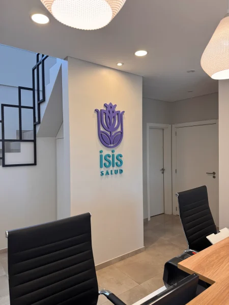 isis-salud-centro-medico-fertilidad-recepcion